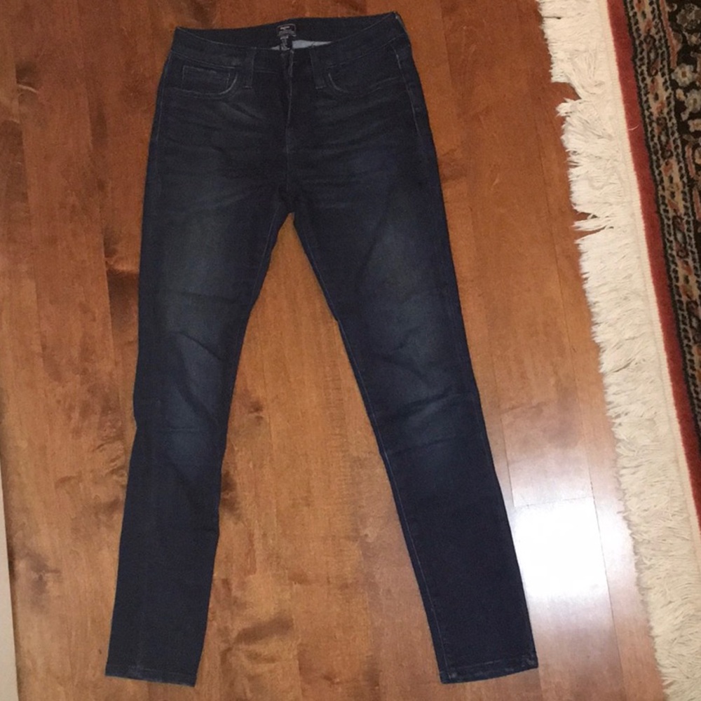 skinny jeans